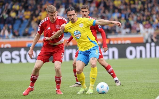 Eintracht BS vs Fortuna Düsseldorf Braunschweig, 03 05 2025, Soccer, Season 24 25, 2 Bundesliga, 32 Matchday, Eintracht Braunschweig vs Fortuna Düsseldorf, Picture shows Rayan Philippe BTSV, 9 Braunschweig