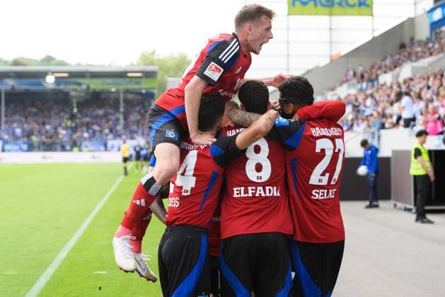 Players of Hamburger SV celebrating the second goal during the 2. Bundesliga match between SV Darmstadt 98 and Hamburger SV at Stadion am Böllenfalltor, Darmstadt, Germany. (Sven Beyrich SPP)  Copyright: xSvenxBeyrich SPPx spp-en-SvBe-20250503-ND5_8024