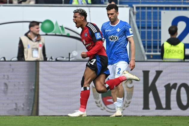 Soccer I Men I Season 2024 2025 I 2 Bundesliga I 32 Matchday I SV Darmstadt 98 Hamburger SV I 03 05 2025 Ransford Yeboah Königsdörffer 11, Hamburger SV scores 0 2 Darmstadt Böllenfalltor Hessen Germany Copyright: xLobeca MaraxWolfx