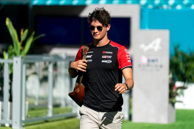 British Formula One driver Ollie Bearman of Haas F1 Team arrives during the Formula One Miami Grand Prix at the Miami International Autodrome in Miami Gardens, Florida on Saturday, May 3, 2025.  MIA2025050304 GREGxNASH