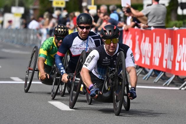 MH5 Estonia s Janno Lepik pictured in action at the road races at the UCI Para-Cycling Road World Cup event, Saturday 03 May 2025, in Brugge. The UCI Para-Cycling Road World Cup takes place from 01 to 04 May in Oostende and Brugge. LUCxCLAESSEN  x122537467x