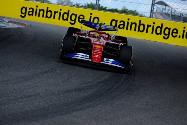May 3, 2025, Miami, Fl, USA: May 2, 2025: Lewis Hamilton 44 during the 2025 Formula 1 Crypto.com Miami Grand Prix at the Miami International Autodrome. Jason Pohuski BMR Miami USA - ZUMAb241 20250503_zsa_b241_117 Copyright: xJasonxPohuskix xBmrxMediax