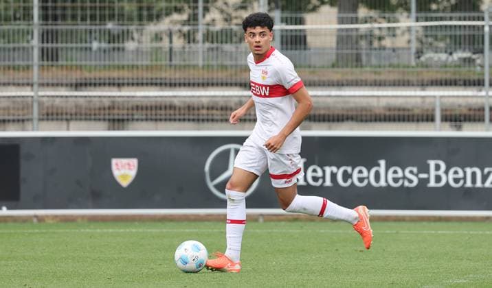 Stuttgart , Round of 16 U17 VfB Stuttgart 1 FSV Mainz 05 , Gabriel Zarrella VfB