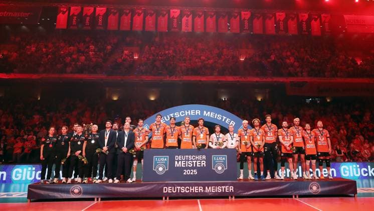 Berlin Recycling Volleys team are German champions Jubel Emotion Freude Sport Volleyball Bundesliga Herren Play Off Finale 3 Spiel Saison 2024 2025 03 05 2025 BR Volleys Berlin BRV vs SVG Lüneburg