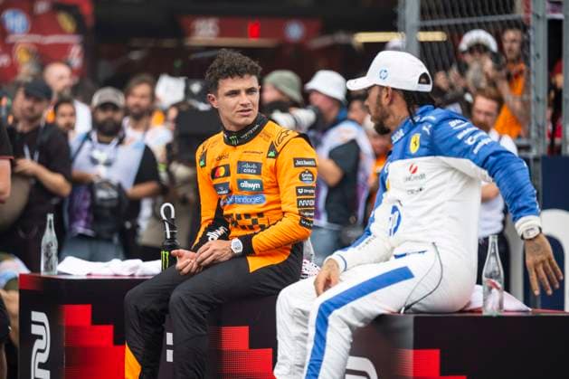 F1 - MIAMI GRAND PRIX 2025 HAMILTON Lewis (gbr), Scuderia Ferrari SF-25, NORRIS Lando (gbr), McLaren F1 Team MCL39, portrait during the Formula 1 Crypto.com Miami Grand Prix 2025, 6th round of the 2025 FIA Formula One World Championship, WM, Weltmeisterschaft from May 2 to 4, 2025 on the Miami International Autodrome, in Miami Gardens, Florida, United States of America - Miami GardensUnited States Copyright: xCharlyxLopezx