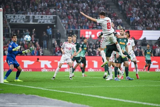 03 05 2025, Soccer, 2 Bundesliga, 32 Matchday Season 2024 2025, 1 FC Köln Jahn Regensburg, Goal chance Eric Martel 1 FC Köln xRHR PHOTO TKx Copyright: RHR-FOTOx RHR-FOTO TK