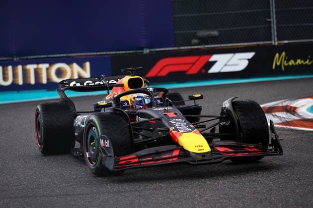 F1 - MIAMI GRAND PRIX 2025 01 VERSTAPPEN Max (nld), Red Bull Racing RB21, action during the Formula 1 Crypto.com Miami Grand Prix 2025, 6th round of the 2025 FIA Formula One World Championship, WM, Weltmeisterschaft from May 2 to 4, 2025 on the Miami International Autodrome, in Miami Gardens, Florida, United States of America - Miami GardensUnited States  Copyright: xEricxAlonsox