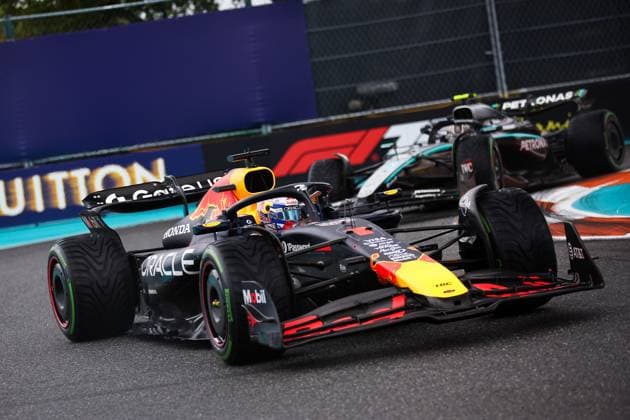 F1 - MIAMI GRAND PRIX 2025 01 VERSTAPPEN Max (nld), Red Bull Racing RB21, action during the Formula 1 Crypto.com Miami Grand Prix 2025, 6th round of the 2025 FIA Formula One World Championship, WM, Weltmeisterschaft from May 2 to 4, 2025 on the Miami International Autodrome, in Miami Gardens, Florida, United States of America - Miami GardensUnited States  Copyright: xEricxAlonsox