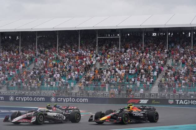 Formula 1 Crypto com Miami Grand Prix 2025 03 05 2025, Miami International Autodrome, Miami, Formula 1 Crypto com Miami Grand Prix 2025 ,pictured f87 , Yuki Tsunoda JPN , Oracle Red Bull Racing, Jack Doohan AUS , BWT Alpine F1 Team nordphotoxGmbHx xBratic nph00250