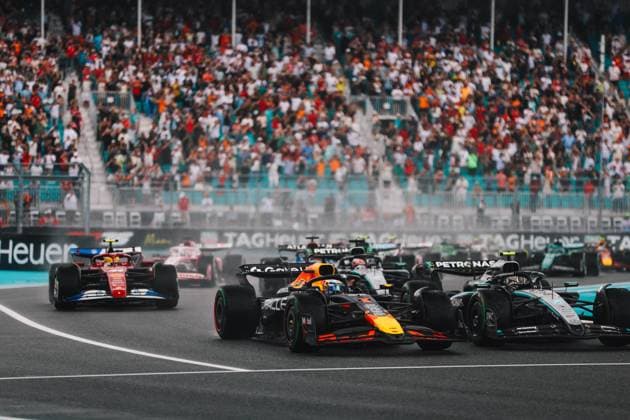 F1 - MIAMI GRAND PRIX 2025 01 VERSTAPPEN Max (nld), Red Bull Racing RB21, action during the Formula 1 Crypto.com Miami Grand Prix 2025, 6th round of the 2025 FIA Formula One World Championship, WM, Weltmeisterschaft from May 2 to 4, 2025 on the Miami International Autodrome, in Miami Gardens, Florida, United States of America - Miami GardensUnited States  Copyright: xANTONINxVINCENTx