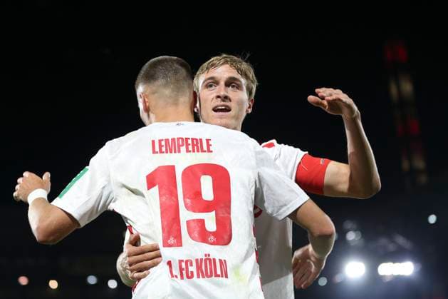 Tim Lemperle 1 FC Koeln celebrates after scoring his team s first goal with teammates during the 2 Bundesliga match between 1 FC Köln and Jahn Regensburg at RheinEnergieStadion on May 03, 2025 in Cologne, Germany, Germany Photo by Oliver Kaelke DeFodi Images Tim Lemperle 1 FC Koeln celebrates after scoring his team s first goal with teammates during the 2 Bundesliga match between 1 FC Köln and Jahn Regensburg at RheinEnergieStadion on May 3, 2025 in Cologne, Germany Photo by Oliver Kaelke DeFodi Images DFB DFL REGULATIONS PROHIBIT ANY USE OF PHOTOGRAPHS AS IMAGE SEQUENCES AND OR QUASI VIDEO Photo by Oliver Kaelke DeFodi Images