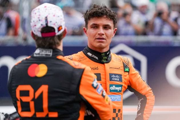 May 3, 2025, Miami, Florida, USA: Lando Norris (GBR)(4) and Oscar Piastri (AUS)(81) of McLaren Formula 1 Team after the Sprint Race ahead of the 2025 F1 Grand Prix of Miami at Miami International Autodrome. Miami USA - ZUMAw109 20250503_fap_w109_006 Copyright: xDebbyxWongx
