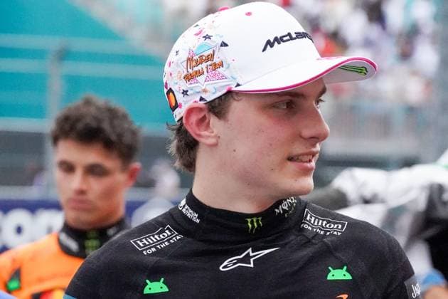 May 3, 2025, Miami, Florida, USA: Oscar Piastri (AUS)(81) of McLaren Formula 1 Team after the Sprint Race ahead of the 2025 F1 Grand Prix of Miami at Miami International Autodrome. Miami USA - ZUMAw109 20250503_fap_w109_015 Copyright: xDebbyxWongx
