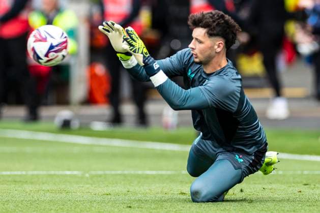 Burnley FC v Millwall FC - Sky Bet Championship James Trafford 1 (GK) of Burnley FC participates in the pre-match warm-up during the Sky Bet Championship match between Burnley and Millwall at Turf Moor in Burnley, England, on May 3, 2025. Burnley Lancashire  Copyright: xMIxNewsx originalFilename:0816154145st.jpg