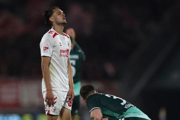 Max Finkgraefe 1 FC Koeln is disappointed during the 2 Bundesliga match between 1 FC Köln and Jahn Regensburg at RheinEnergieStadion on May 03, 2025 in Cologne, Germany Photo by Oliver Kaelke DeFodi Images Max Finkgraefe 1 FC Koeln looks dejected during the 2 Bundesliga match between 1 FC Köln and Jahn Regensburg at RheinEnergieStadion on May 3, 2025 in Cologne, Germany Photo by Oliver Kaelke DeFodi Images DFB DFL REGULATIONS PROHIBIT ANY USE OF PHOTOGRAPHS AS IMAGE SEQUENCES AND OR QUASI VIDEO Photo by Oliver Kaelke DeFodi Images