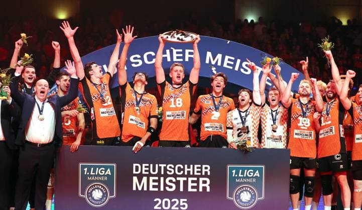 Florian Krage with championship trophy, Berlin Recycling Volleys team are German champions Jubilation Emotion Joy Award ceremony Sport Volleyball Bundesliga Mens Play Off Final 3 Match Season 2024 2025 03 05 2025 BR Volleys Berlin BRV vs SVG Lüneburg
