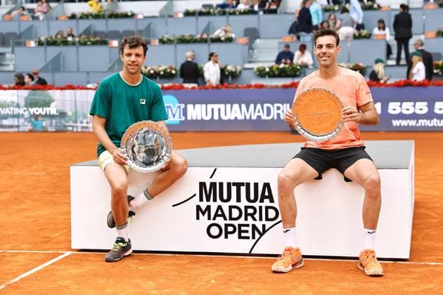 (L-R) Horacio Zeballos (ARG), Marcel Granollers (ESP), MAY 3, 2025 - Tennis : Horacio Zeballos and Marcel Granollers celebrate with the winner s plate at the awards ceremony after winning Doubles Final match against Marcelo Arevalo and Mate Pavic pair on the ATP, Tennis Herren tour Masters 1000 tournaments Mutua Madrid Open tennis tournament at the Caja Magica in Madrid, Spain. Noxthirdxpartyxsales  (289433649)