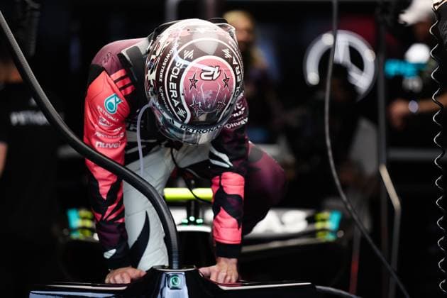 F1 Grand Prix Of Miami - Sprint Kimi Antonelli prepares to compete in the sprint race at Miami International Autodrome in Miami, Florida, on May 3, 2025, ahead of the Formula 1 Crypto.com Miami Grand Prix. Miami, Florida United States  Copyright: xReginaldxMathalonex originalFilename:mathalone-notitle250503_npiUD.jpg