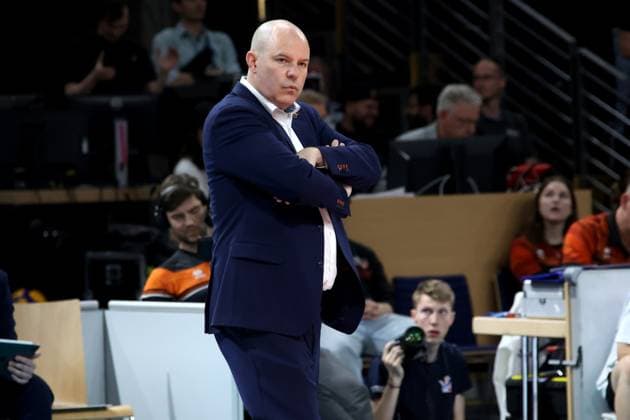 DEU, DVV, 1 VBL, BR Volleys vs Lueneburg, 03 05 2025, Max Schmeling Halle, Berlin, DEU, DVV, 1 VBL, BR Volleys vs Lueneburg, in the picture coach Joel Banks BR Volleys nordphotoxGmbHx xEngler nph00076
