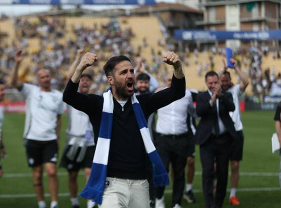 Como s final time exultation mister Cesc Fabregas during the Serie A Enilive soccer match between Parma and Como at Parma s Ennio Tardini Stadium, Saturday, May 3,, 2025. - Soccer.  Copyright: xGiannixSantandrea LaPressex