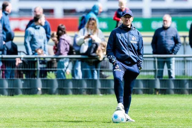 2 Soccer Bundesliga Training 1 FC Köln 04 05 2025 Gerhard Struber Trainer 1 FC Köln 2 Soccer Bundesliga Training 1 FC Köln Geissbockheim, 04 05 2025 Copyright: xBEAUTIFULxSPORTS Wunderlx