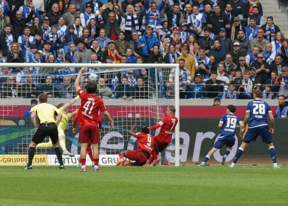 04 05 2025, xhettx, Soccer 2 Bundesliga, Karlsruher SC 1 FC Kaiserslautern v l The 1 0 for KSC by Louey Ben Farhat Karlsruhe SC, 19 DFL DFB REGULATIONS PROHIBIT ANY USE OF PHOTOGRAPHS as IMAGE SEQUENCES and or QUASI VIDEO
