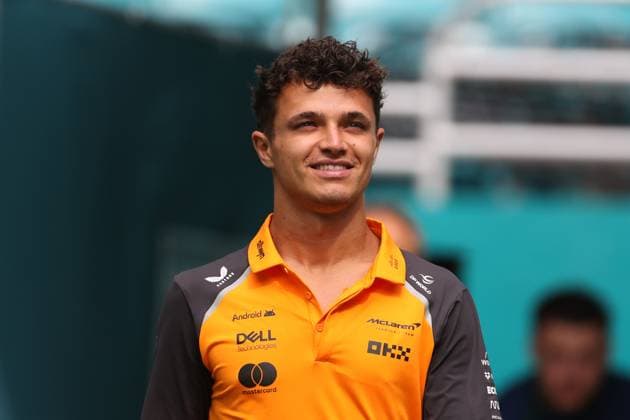 F1 Grand Prix Of Miami - Race Day Arrivals Lando Norris arrives at the Miami International Autodrome in Miami, Florida, for the Formula 1 Crypto.com Miami Grand Prix. Miami, Florida Florida United States  Copyright: xReginaldxMathalonex originalFilename:mathalone-notitle250504_npW11.jpg