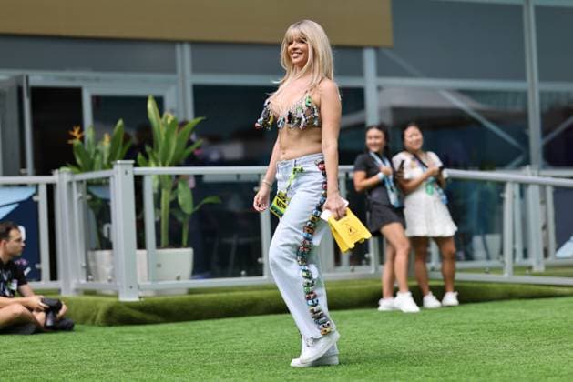 F1 Grand Prix Of Miami - Race Day Arrivals A woman dressed in a top made of toy cars arrives at the Miami International Autodrome in Miami, Florida, for the Formula 1 Crypto.com Miami Grand Prix. Miami, Florida United States  Copyright: xReginaldxMathalonex originalFilename:mathalone-notitle250504_npnbS.jpg