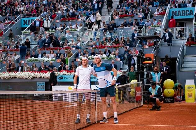 Mutua Madrid Open 2025 Casper Ruud of Norway and Jack Draper of Great Britain pose for a photo prior to the the Men s Singles Final during the Mutua Madrid Open 2025 tournament celebrated at La Caja Magica on May 04, 2025 in Madrid, Spain. Madrid La Caja Magica Madrid Spain Copyright: xAlbertoxGardinx AGardin_20250504_Mutua_Madrid_Open_0606