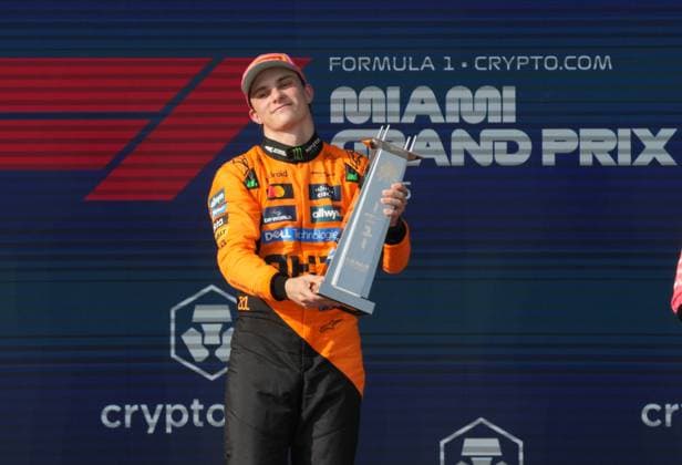 04 05 2025, Miami International Autodrome, Miami, Formula 1 Crypto com Miami Grand Prix 2025 ,in the picture podium winner Oscar Piastri from Australia from Team McLaren Photo by Hasan Bratic DeFodi Images
