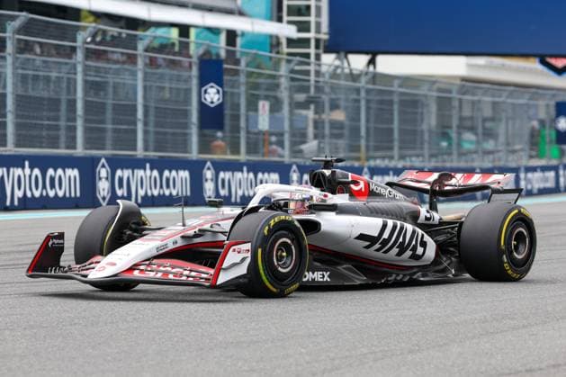 Esteban Ocon MoneyGramm Haas , Grand Prix of Miami, Motorsport, Men, Formula 1, Race, 04 05 2025 Miami Florida USA Copyright: xkolbert-press ChristianxKolbertx