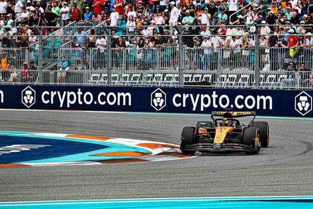 May 4, 2025, Miami, Florida, USA: Oscar Piastri (AUS) - McLaren Formula 1 Team - McLaren MCL39 - Mercedes.during Formula 1 Crypto.com Miami Grand Prix 2025 at Miami International Autodrome in Florida, USA, on May 1st-4th. Avens-Images.com Miami USA - ZUMAm217 20250504_zsp_m217_013 Copyright: xAlessioxDexMarcox