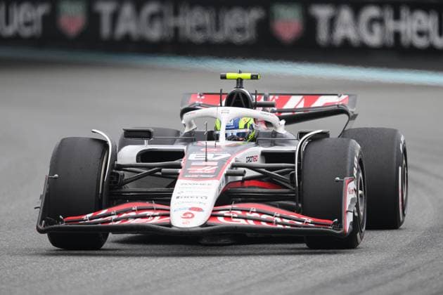 4th May 2025; Miami International Autodrome, Miami, Florida, USA; Formula 1 Crypto.com Miami Grand Prix 2025; Race Day; Oliver Bearman of United Kingdom driving the number 87 MoneyGram Haas car.  ActionPlus12783007 DouglasxMurray