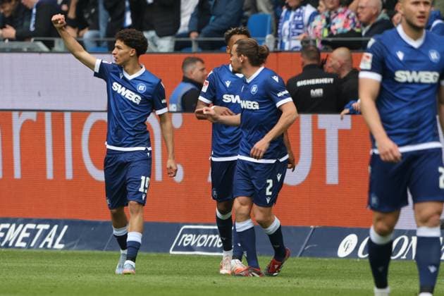 04 05 2025, Soccer, Men, 2 Bundesliga, Season 2024 2025, Karlsruher SC 1 FC Kaiserslautern, Goal celebration for 1 0, Goalscorer Louey Ben Farhat Karlsruher SC Karlsruhe BBBank Wildpark Baden Württemberg Germany EN Copyright: xSebastianxBachx