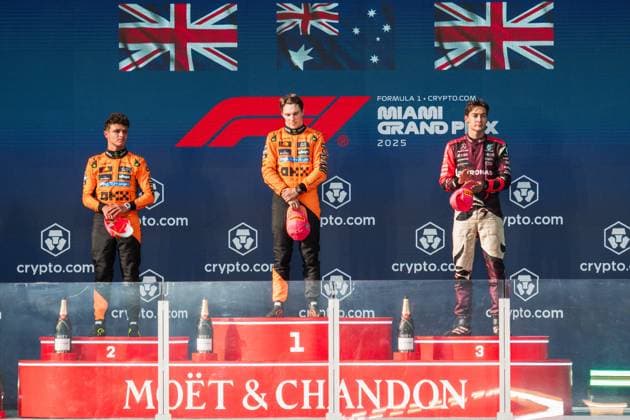 Lando Norris McLaren Formula 1 Team, Great Britain, 04 , Oscar Piastri McLaren Formula 1 Team, Australia, 81 , George Russell Mercedes AMG Petronas F1 Team, Great Britain, 63 on the podium at the podium ceremony, USA, Formula 1 World Championship, Crypto com Miami Grand Prix, Race, Miami International Autodrome, 2025 season, 04 05 2025 USA, Formula 1 World Championship, Crypto com Miami Grand Prix, Miami International Autodrome, 2025 season, 04 05 2025 Miami Copyright: xEibner-Pressefoto MaÃ«vaxBurillox EP_MBO