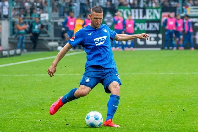 Pavel Kaderabek TSG 1899 Hoffenheim, 03 VfL Borussia Moenchengladbach vs TSG 1899 Hoffenheim, Football, 1 Bundesliga, Matchday 32, Season 2024 2025, 03 05 2025 DFL REGULATES PROHIBIT ANY USE OF PHOTOGRAPHS AS IMAGE SEQUENCES AND OR QUASI VIDEO VfL Borussia Moenchengladbach vs TSG 1899 Hoffenheim, Football, 1 Bundesliga, Matchday 32, Season 2024 2025, 03 05 2025 Moenchengladbach Copyright: xEibner-Pressefoto JustinxDerondex EP_JDU