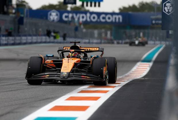 81 Oscar Piastri AUS, McLaren F1 Team , F1 Grand Prix of Miami at Miami International Autodrome on May 4, 2025 in Miami Gardens, United States of America Photo by HOCH ZWEI Miami Gardens United States of America