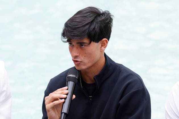 May 5, 2025, Rome, ITALY: Federico Cina™ of Italy during the women s and men s draw for the Masters 1000 Rome tournament in front of the Trevi Fountain, Rome, Italy, 05 May 2025. ANSA FABIO FRUSTACI Masters 1000 Rome Tennis Tournament Draw  - ZUMAa110 20250505_zaf_a110_005 Copyright: xFabioxFrustacix