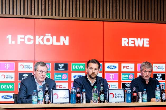 1 FC Köln Press Conference Presentation Friedhelm Funkel 05 05 2025 Dr Werner Wolf President 1 FC Köln , Thomas Kessler Sports Director 1 FC Köln , Friedhelm Funkel Head Coach, Coach 1 FC Köln Press Conference 1 FC Köln Presentation Friedhelm Funkel as new Head Coach Geissbockheim, 05 05 2025 Copyright: xBEAUTIFULxSPORTS Wunderlx
