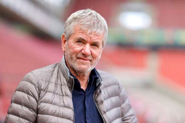 Soccer coach Friedhelm Funkel at the press conference for his presentation as the new coach of 1 FC Köln at the RheinEnergieStadion Cologne, 05 05 2025 DFL DFB REGULATIONS PROHIBIT ANY USE OF PHOTOGRAPHS as IMAGE SEQUENCES and or QUASI VIDEO NRW Germany Copyright: xChristophxHardtx