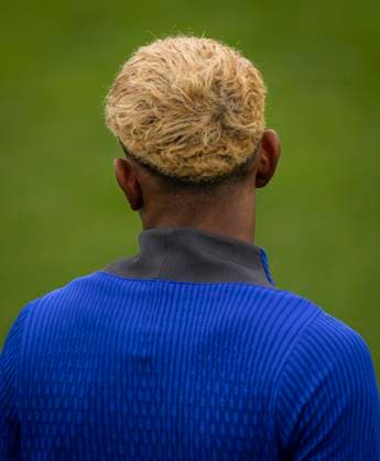 Barcelona training session Lamine in action during the training session at the San Siro stadium, in Milan, today May 5, 2025. Copyright: xx 0L3A7348