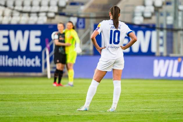 05 05 2025, xomx, Football Google Pixel Women Bundesliga, Carl Zeiss Jena FC Bayern Muenchen v l Das Spiel ist vorbei Jubel und Trauer Merza Julevic FC Carl Zeiss Jena , Maria Luisa Grohs FC Bayern München DFL DFB REGULATIONS PROHIBIT ANY USE OF PHOTOGRAPHS as IMAGE SEQUENCES and or QUASI VIDEO Jena