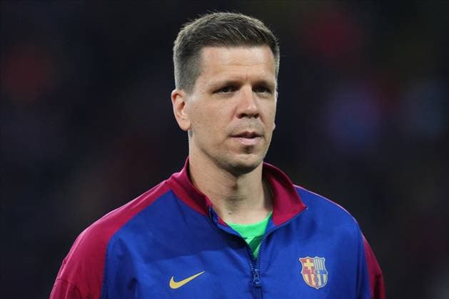 ESP: FC Barcelona, Barca Inter de Milan. UEFA Champions League match. Semi-Finals, firs leg Wojciech Szczesny of FC Barcelona during the UEFA Champions League match, Semi-Finals, firs leg, between FC Barcelona and Inter de Milan played at Lluis Companys Stadium on April 30 2025 in Barcelona Spain. kpng Copyright: xBaguxBlancox xPressinphotox PS_240530_BAR_INT_1121