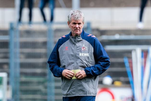 2 Soccer Bundesliga Training 1 FC Köln 06 05 2025 Friedhelm Funkel Head Coach, Coach 1 FC Köln 2 Soccer Bundesliga Training 1 FC Köln Köln, Franz Kremer Stadium, 06 05 2025 Copyright: xBEAUTIFULxSPORTS Wunderlx