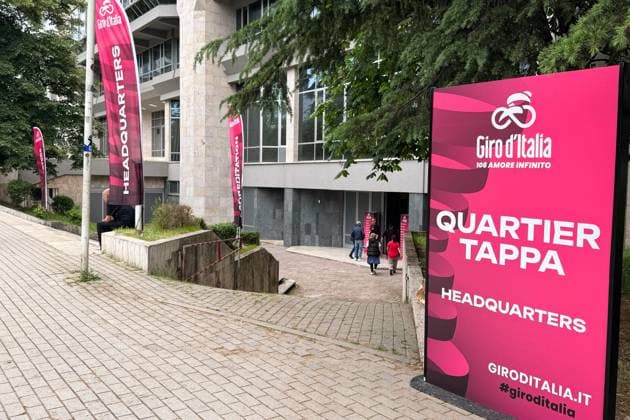 The city dress code for the Giro d™Italia 2025 - Tirana - Tuesday, May 6, 2025. - cycling .  Copyright: xMassimoxPaolone LaPressex