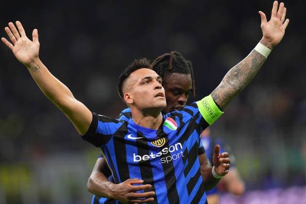Inter Milan™s Lautaro Martinez celebrates after scoring 1-0 during the Uefa Champions League soccer match between Inter and Barcelona at San Siro Stadium in Milan , North Italy - Tuesday May 06, 2025 . - Soccer  Copyright: xSpada LaPressex