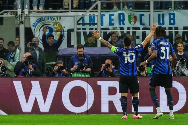 FC Internazionale vs FC Barcelona UEFA Champions League 2024 25 Semi Final 2nd leg 06 05 2025 Lautaro Martinez of FC Internazionale celebrates after scoring a goal during UEFA Champions League 2024 25 Semi Final 2nd leg football match between FC Internazionale and FC Barcelona at San Siro Stadium Copyright: xBEAUTIFULxSPORTS Carabellix