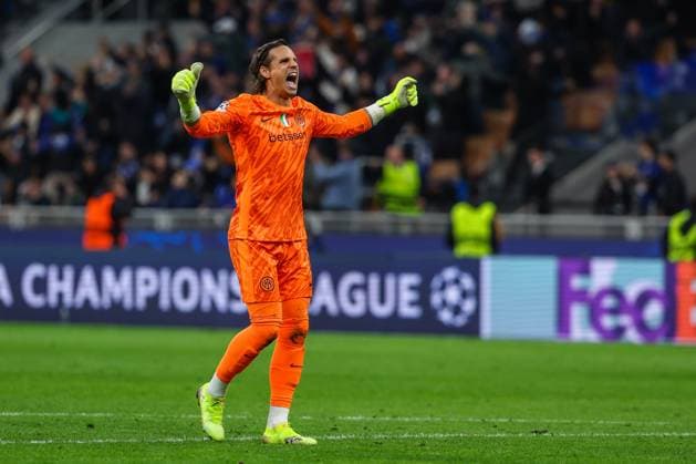 FC Internazionale vs FC Barcelona UEFA Champions League 2024 25 Semi Final 2nd leg 06 05 2025 Yann Sommer of FC Internazionale celebrates during UEFA Champions League 2024 25 Semi Final 2nd leg football match between FC Internazionale and FC Barcelona at San Siro Stadium Copyright: xBEAUTIFULxSPORTS Carabellix