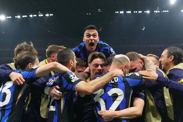 Inter Milan™s Lautaro Martinez celebrates after scoring 1-0 during the Uefa Champions League soccer match between Inter and Barcelona at San Siro Stadium in Milan , North Italy - Tuesday May 06, 2025 . - Soccer  Copyright: xSpada LaPressex