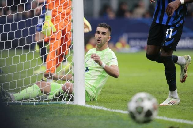 Dani Olmo of FC Barcelona, Barca during the Uefa Champions League 2024 45, semi-final second leg, football match between FC Inter and FC Barcelona on 06 Maj 2025 at San Siro Stadium, Milan, Italy. Photo Nderim Kaceli  Copyright: xNderimxKaceli IPAxSportx xipa-agency.netx xx IPA_57346539 IPA_Agency_IPA57346539